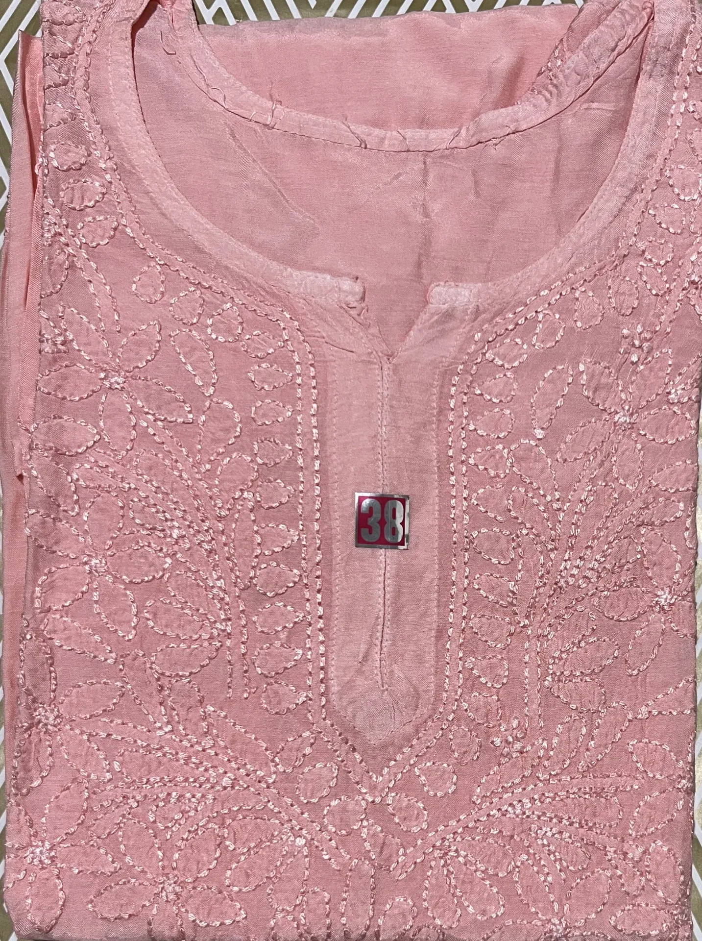 SK-056-Handcrafted Chikankari Malmal Cotton Short Kurti-Size40