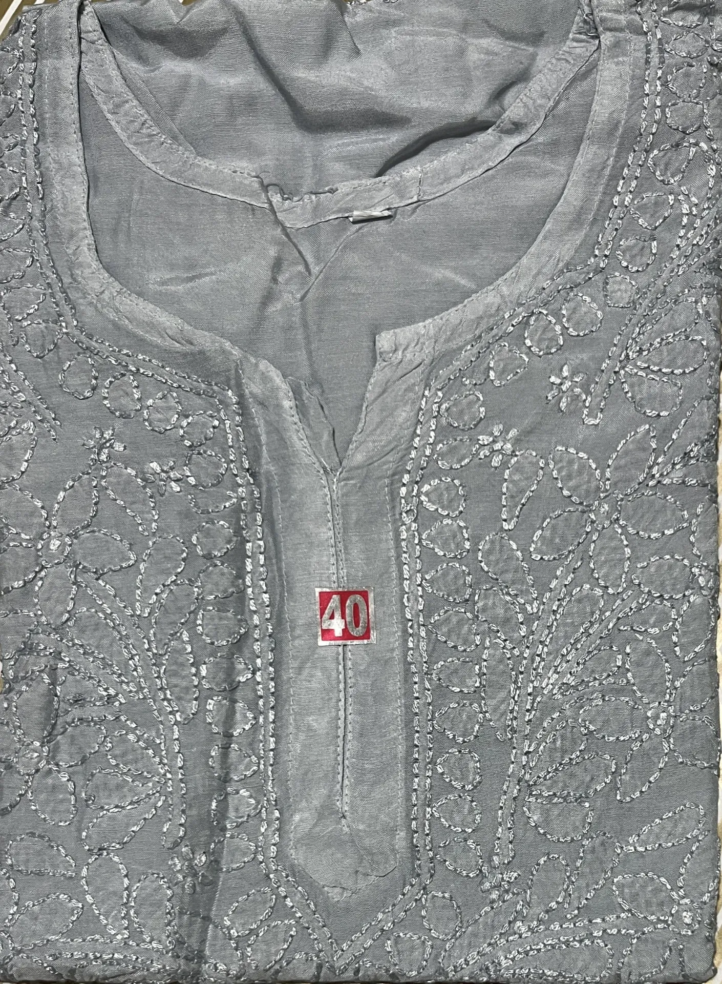 SK-057-Handcrafted Chikankari Malmal Cotton Short Kurti-Size40