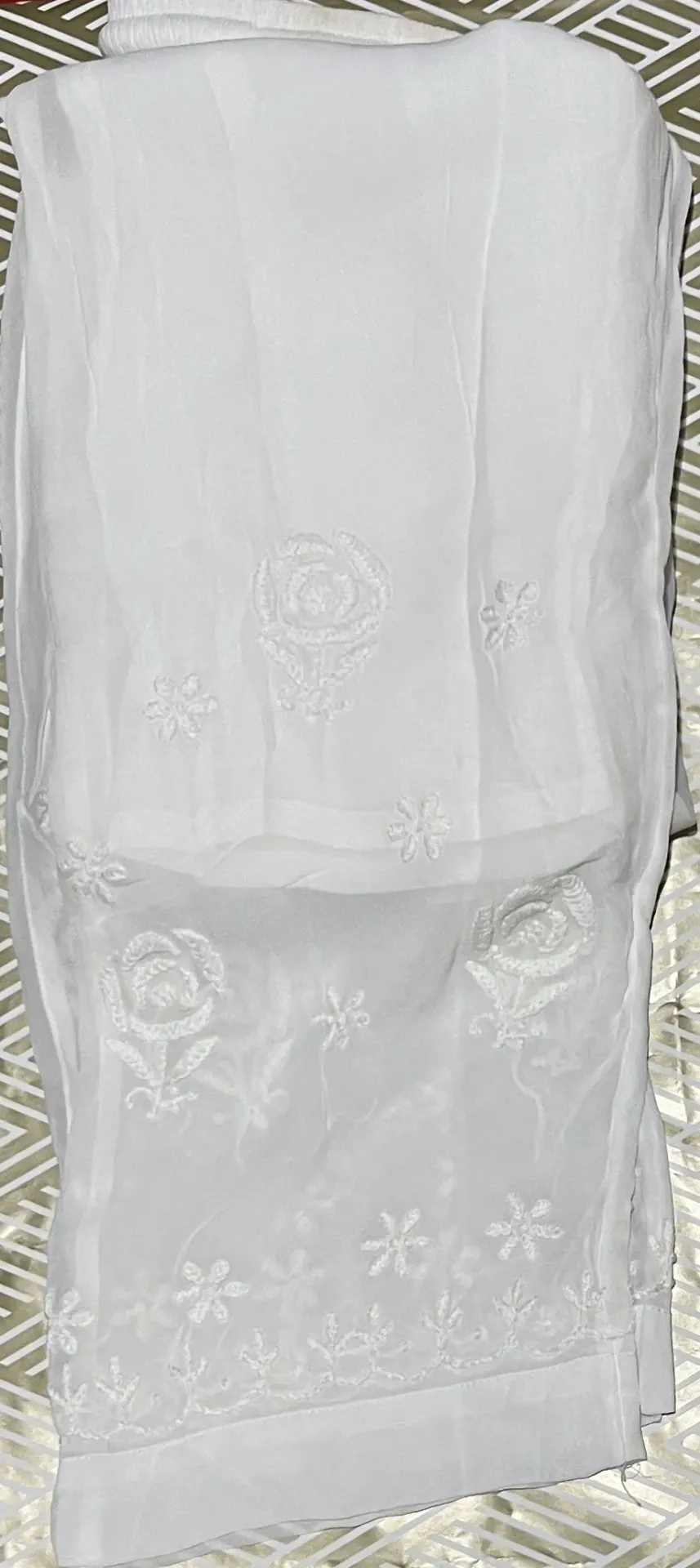 PT-009-Handcrafted Chikankari Viscos Pant - M Size