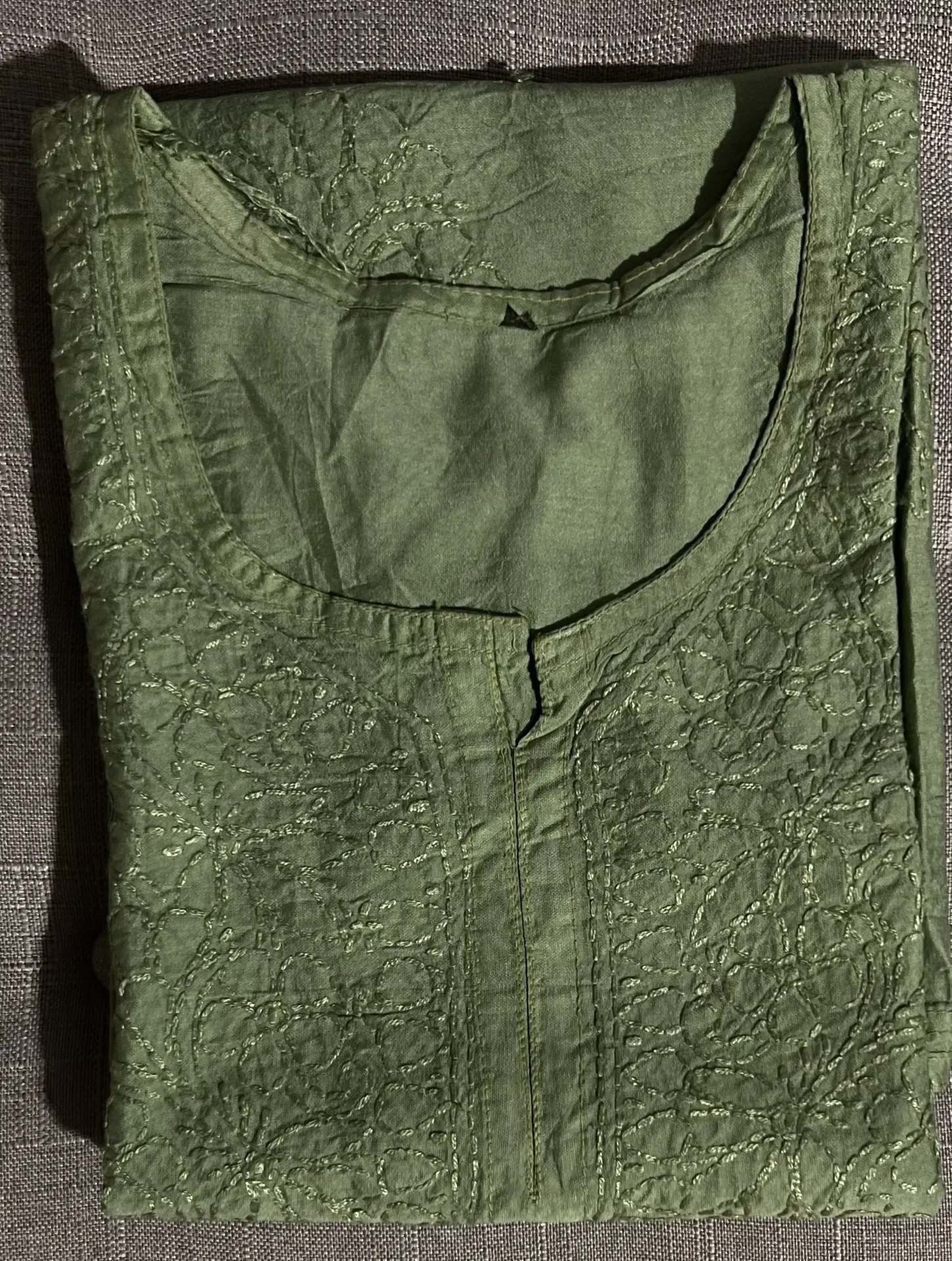 SK002: Handcrated Chikankari Chanderi Short Kurti - Size 42